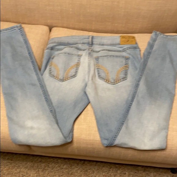 Hollister super skinny jeans - Picture 3 of 5